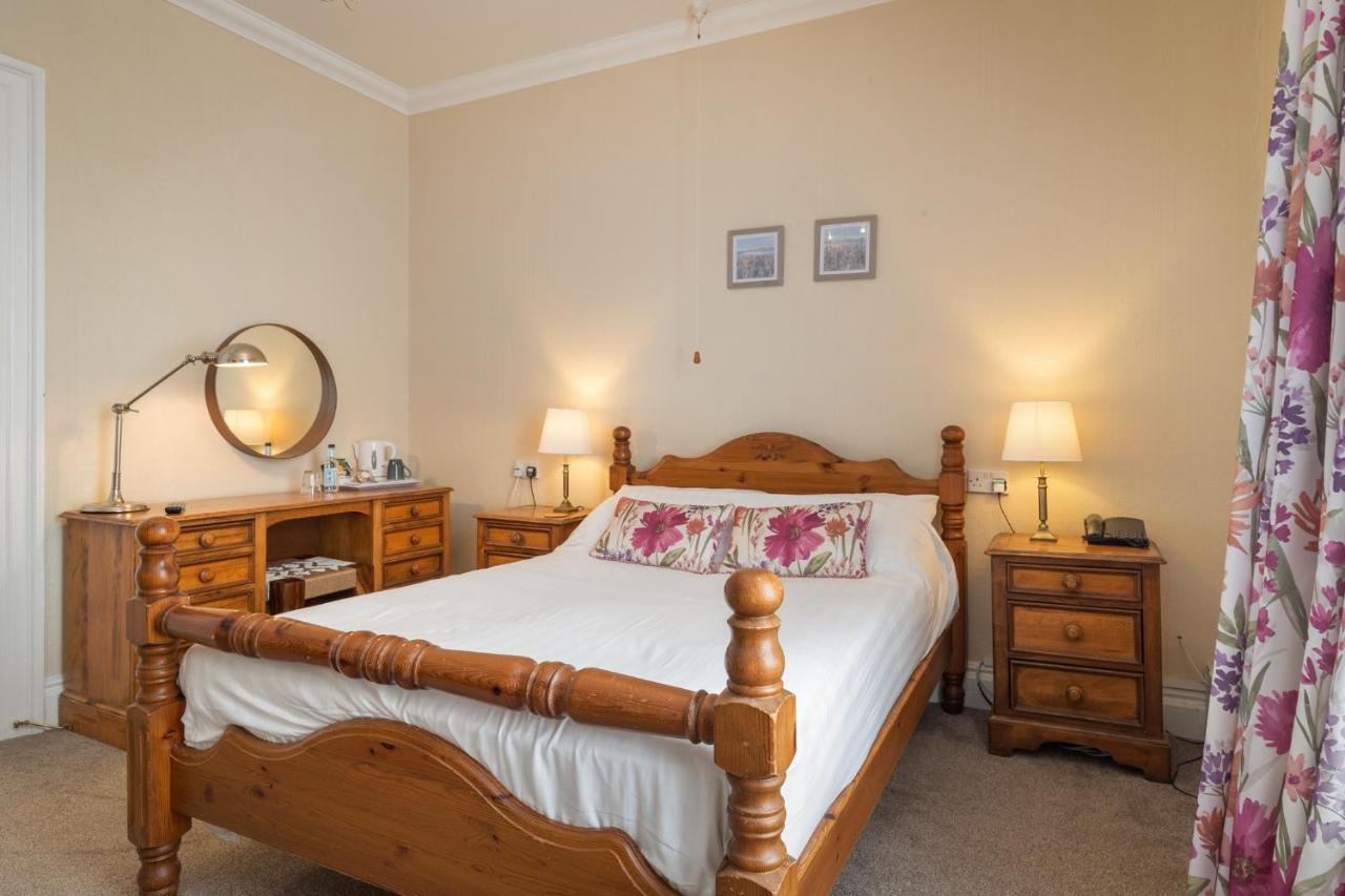 Hotel Plas Hyfryd Narberth Extérieur photo